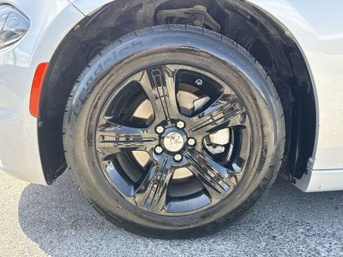 Used 2023 Dodge Charger SXT RWD image 10
