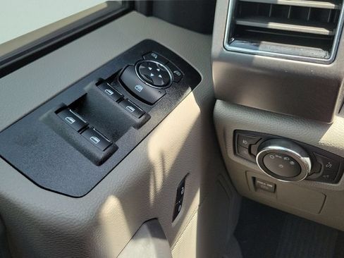 Used 2019 Ford F150 XLT RWD image 20