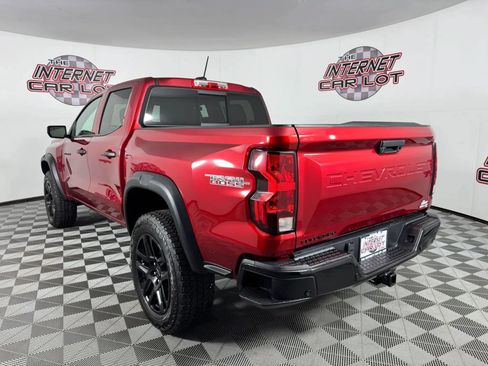 Used 2024 Chevrolet Colorado Trail Boss w/ Advanced Trailering Package AWD/4WD image 5