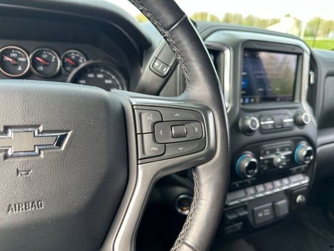 Used 2021 Chevrolet Silverado 1500 RST w/ Z71 Off-Road Package AWD/4WD image 18