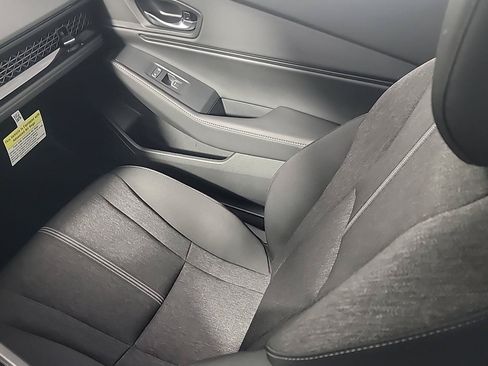 Certified 2025 Honda Accord Sport image 22