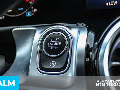 Used 2024 Mercedes-Benz GLB 250 image 28