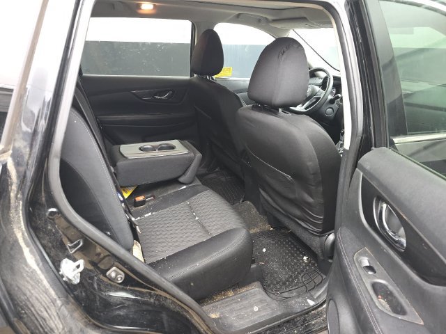 Used 2017 Nissan Rogue SV FWD image 27