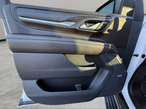 Used 2021 GMC Yukon Denali w/ Denali Ultimate Package image 30