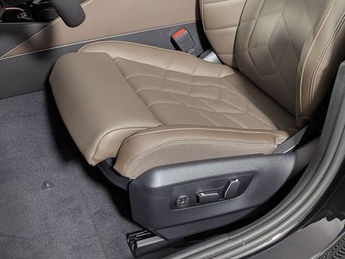 New 2027 BMW 530i xDrive AWD/4WD image 16