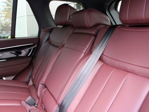 New 2026 Land Rover Range Rover SE AWD/4WD image 9