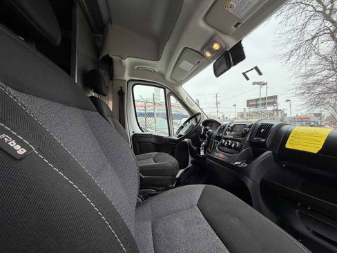 Used 2018 RAM ProMaster 2500 image 17