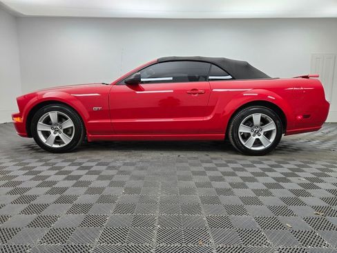 Used 2006 Ford Mustang GT Premium image 9