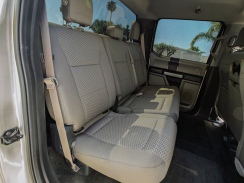 Used 2015 Ford F150 XLT RWD image 20