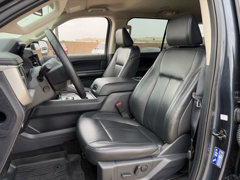 Certified 2022 Ford Expedition XLT RWD image 27
