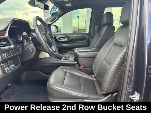 Used 2023 Chevrolet Suburban Z71 w/ Luxury Package AWD/4WD image 10
