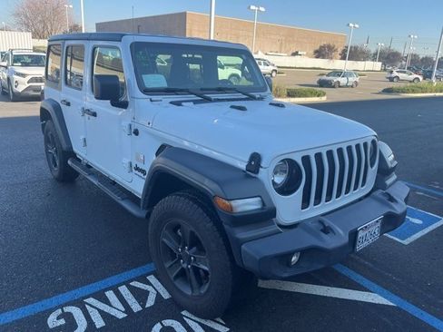 Used 2021 Jeep Wrangler Unlimited Sport image 3