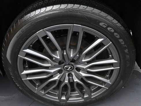 Used 2023 Lexus RX 500h F Sport image 42