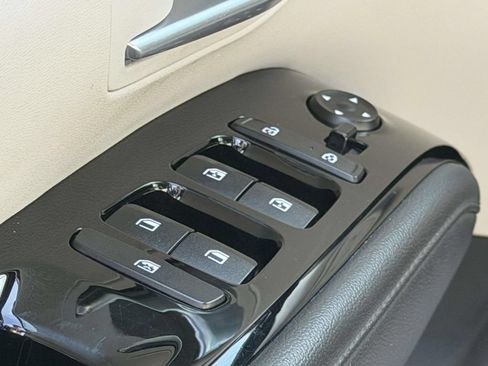 Certified 2023 Hyundai Tucson Limited AWD/4WD image 17
