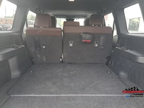 Used 2025 Toyota Land Cruiser w/ Premium Package AWD/4WD image 19