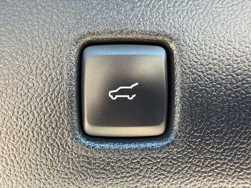 Used 2021 Ford Escape SEL w/ Technology Package FWD image 26