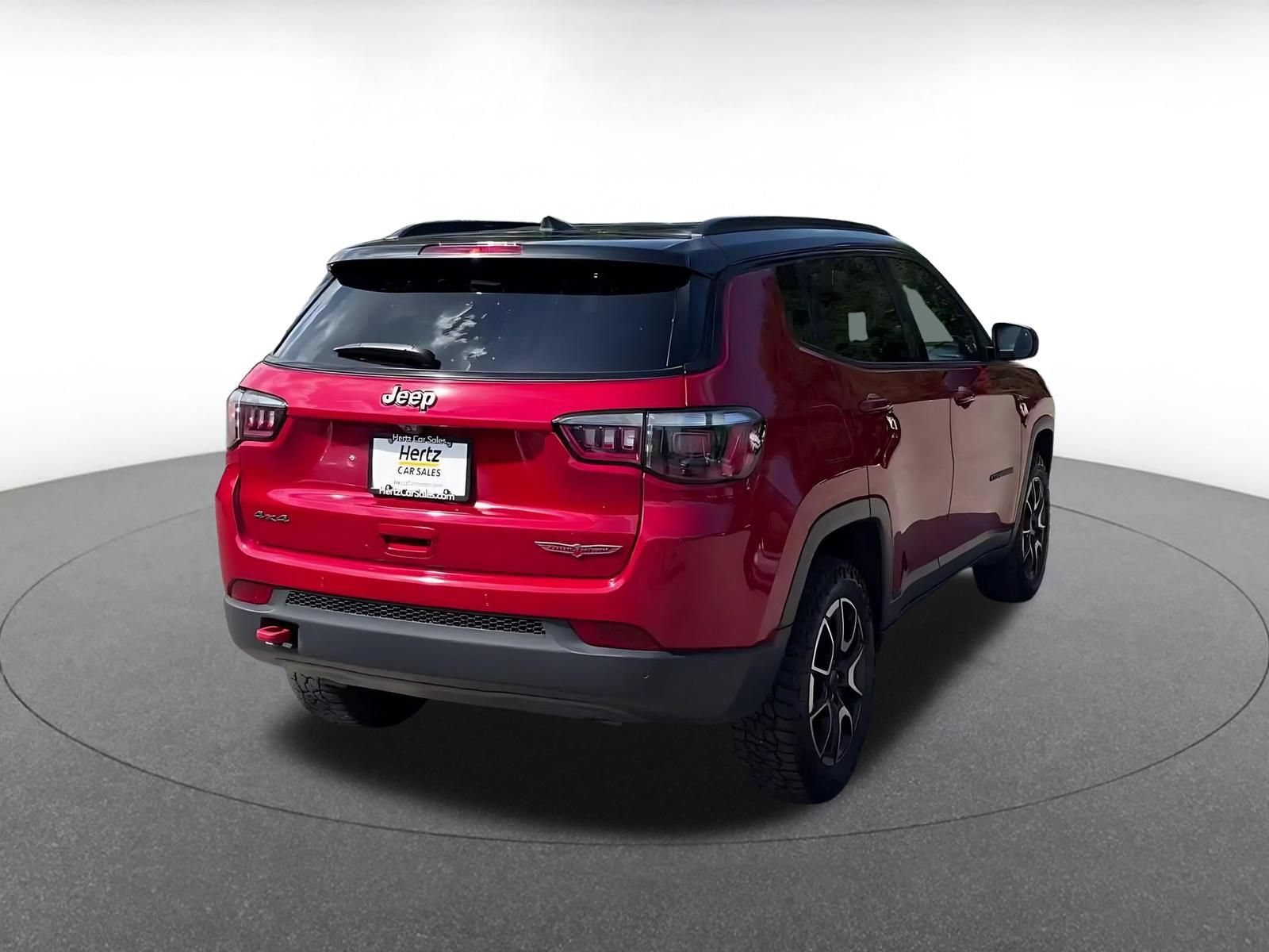 Used 2025 Jeep Compass Trailhawk AWD/4WD image 12