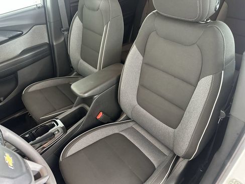 Used 2022 Chevrolet TrailBlazer LT w/ LPO, Blackout Package AWD/4WD image 21