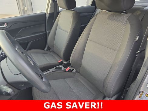 Used 2019 Hyundai Accent SE image 15