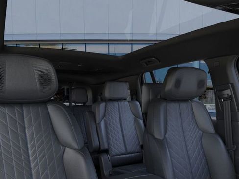 New 2025 Cadillac Escalade IQ Luxury 1 w/ Smart Trailering package image 24