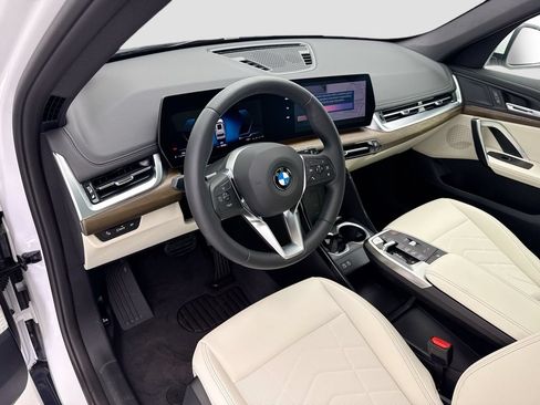 New 2026 BMW X1 xDrive28i w/ Convenience Package AWD/4WD image 9