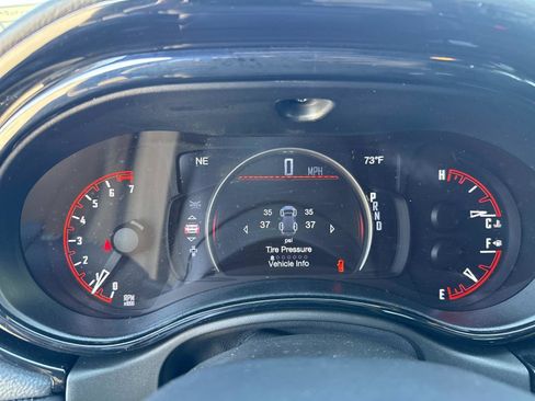 Used 2022 Dodge Durango GT image 28