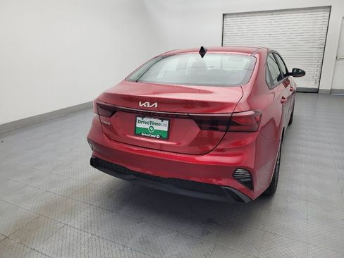 Used 2024 Kia Forte LXS image 7