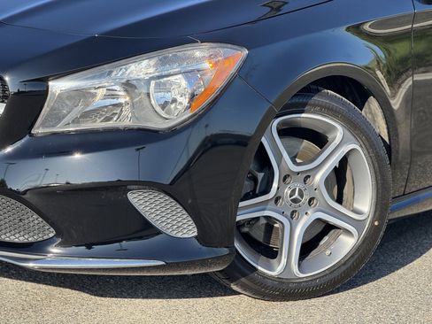 Used 2019 Mercedes-Benz CLA 250 image 4