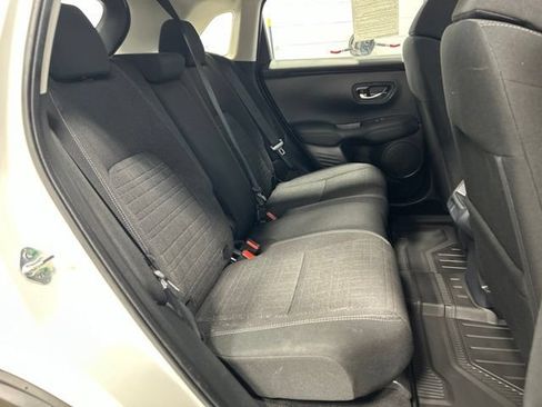 Certified 2024 Honda HR-V LX image 19