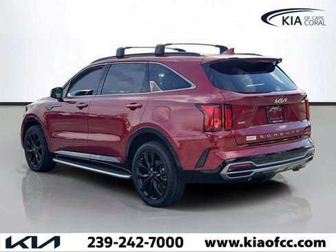 Used 2022 Kia Sorento SX AWD/4WD image 4