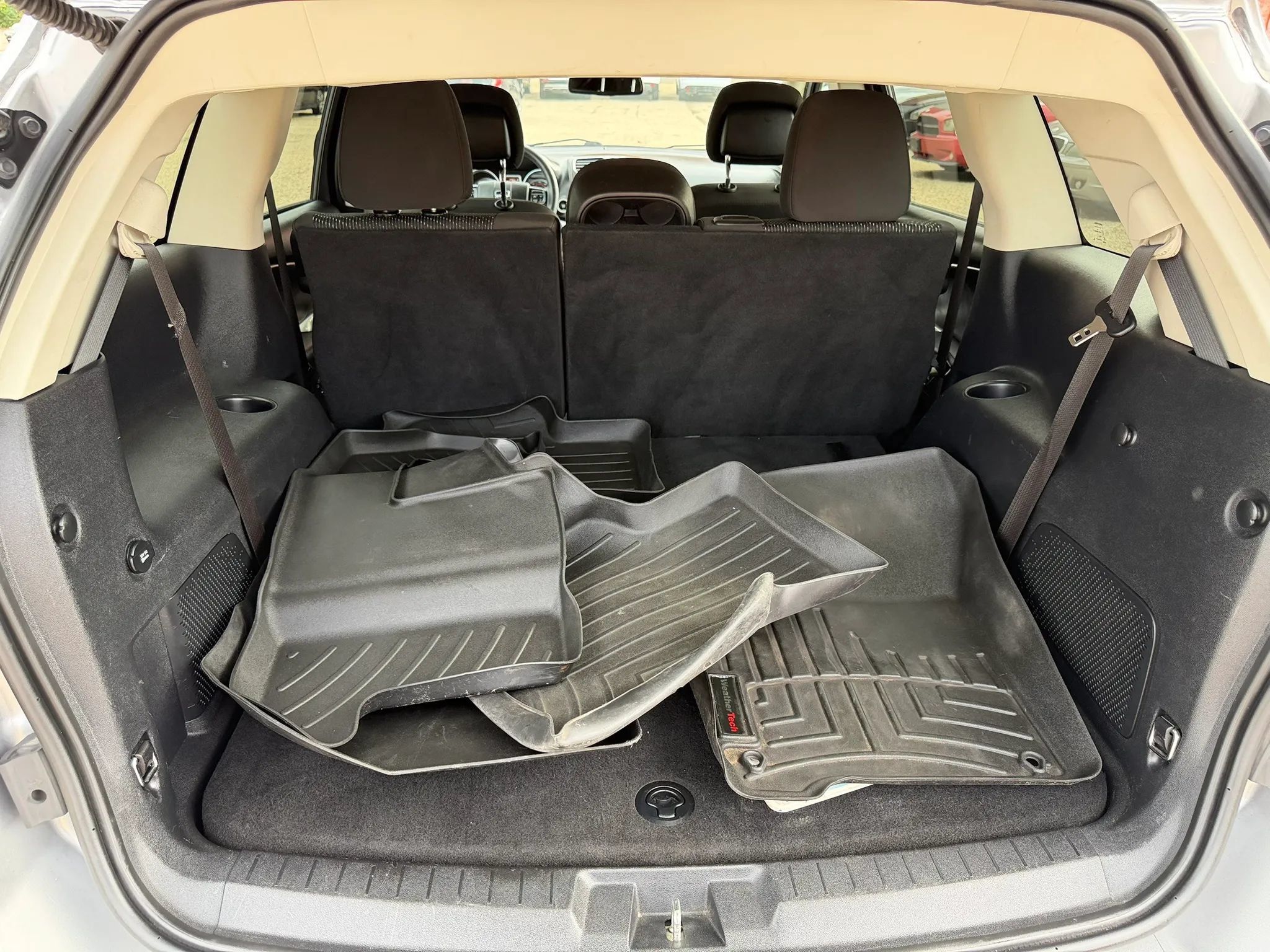 Used 2018 Dodge Journey SE FWD image 17
