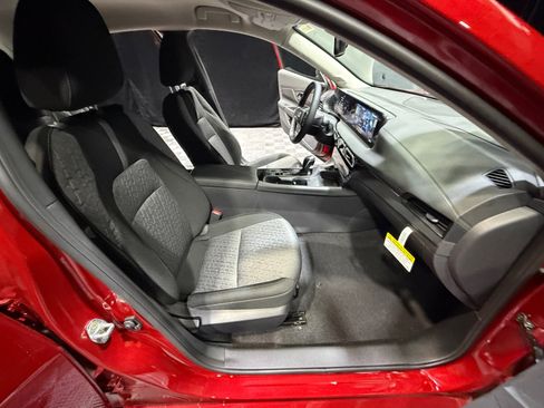 New 2026 Nissan Sentra SV w/ SV Convenience Package FWD image 19