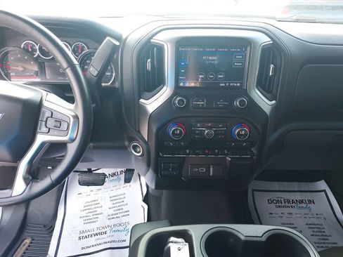 Used 2021 Chevrolet Silverado 2500 LT w/ Convenience Package AWD/4WD image 17