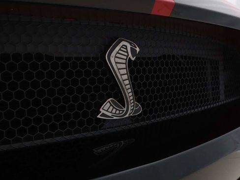 Used 2020 Ford Mustang Shelby GT500 w/ Technology Package RWD image 9