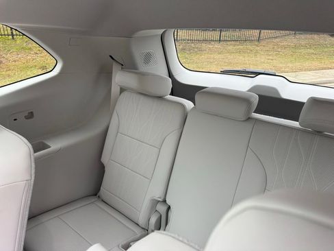 New 2026 Buick Enclave Avenir w/ Super Cruise Package image 24