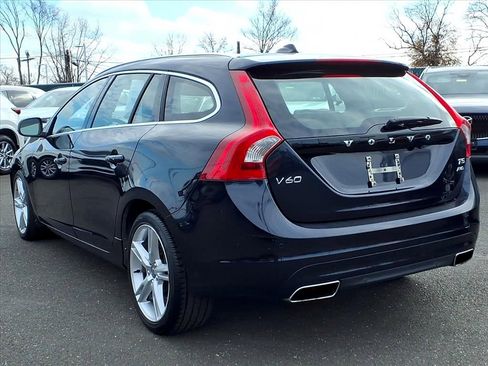 Used 2016 Volvo V60 T5 Premier image 7