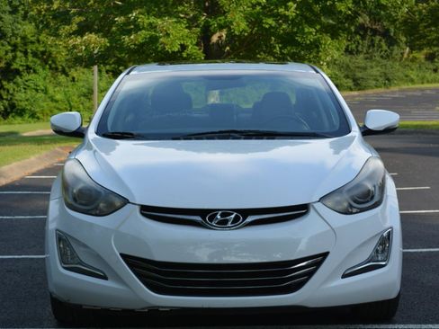 Used 2015 Hyundai Elantra Sport FWD image 2