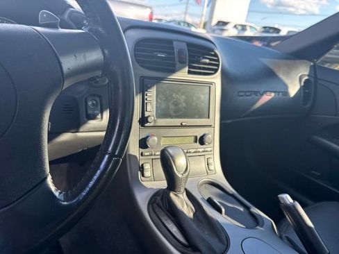 Used 2006 Chevrolet Corvette Convertible w/ Preferred Equipment Group RWD image 7