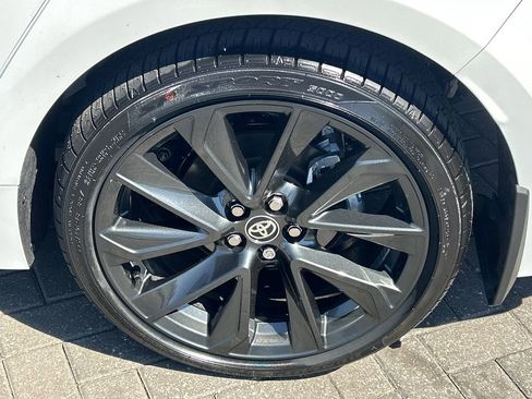 Used 2026 Toyota Corolla SE w/ SE Package FWD image 27