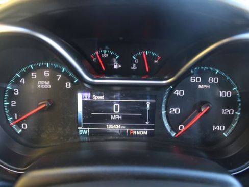 Used 2019 Chevrolet Impala LT FWD image 16