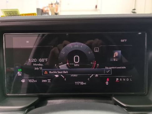 Used 2026 GMC Terrain Denali AWD/4WD image 8