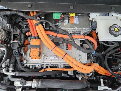 New 2027 Chevrolet Bolt RS FWD image 27