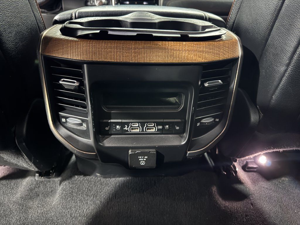 Used 2019 RAM 1500 Limited AWD/4WD image 38