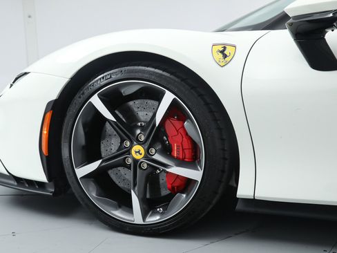 Certified 2025 Ferrari SF90 Spider image 17