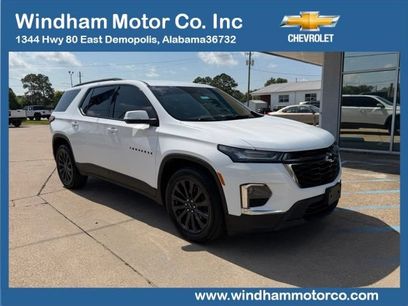 Used 2023 Chevrolet Traverse RS