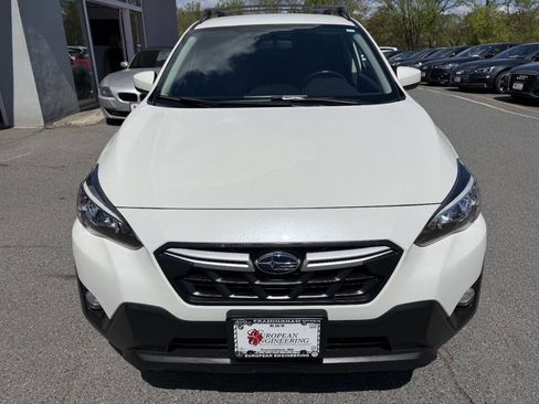 Used 2021 Subaru Crosstrek 2.0i Premium AWD/4WD image 2