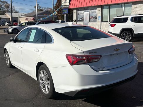 Used 2022 Chevrolet Malibu LT image 9