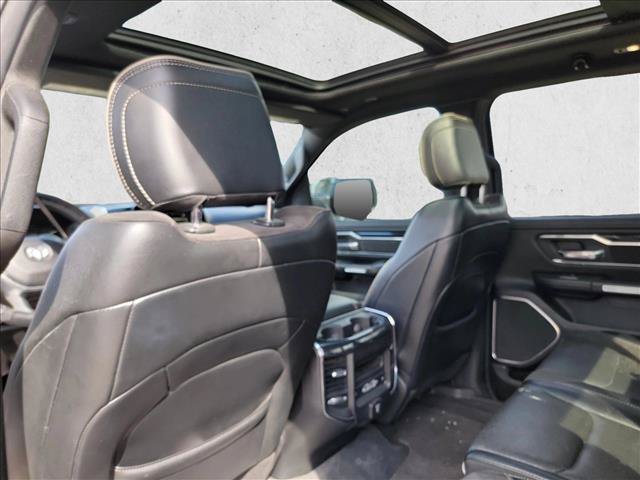 Used 2019 RAM 1500 Laramie RWD image 18