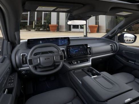 New 2026 Ford Expedition Platinum w/ Stealth Performance Package AWD/4WD image 9