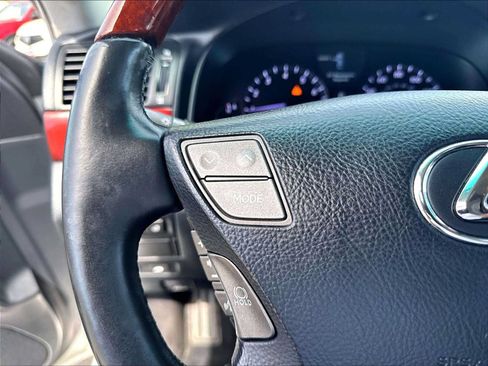 Used 2009 Lexus LS 460 RWD image 20